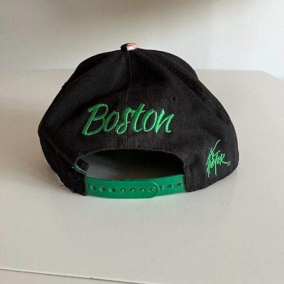 City hunter Boston Cap snapback  flowers pattern green and black - Picture 2 of 5